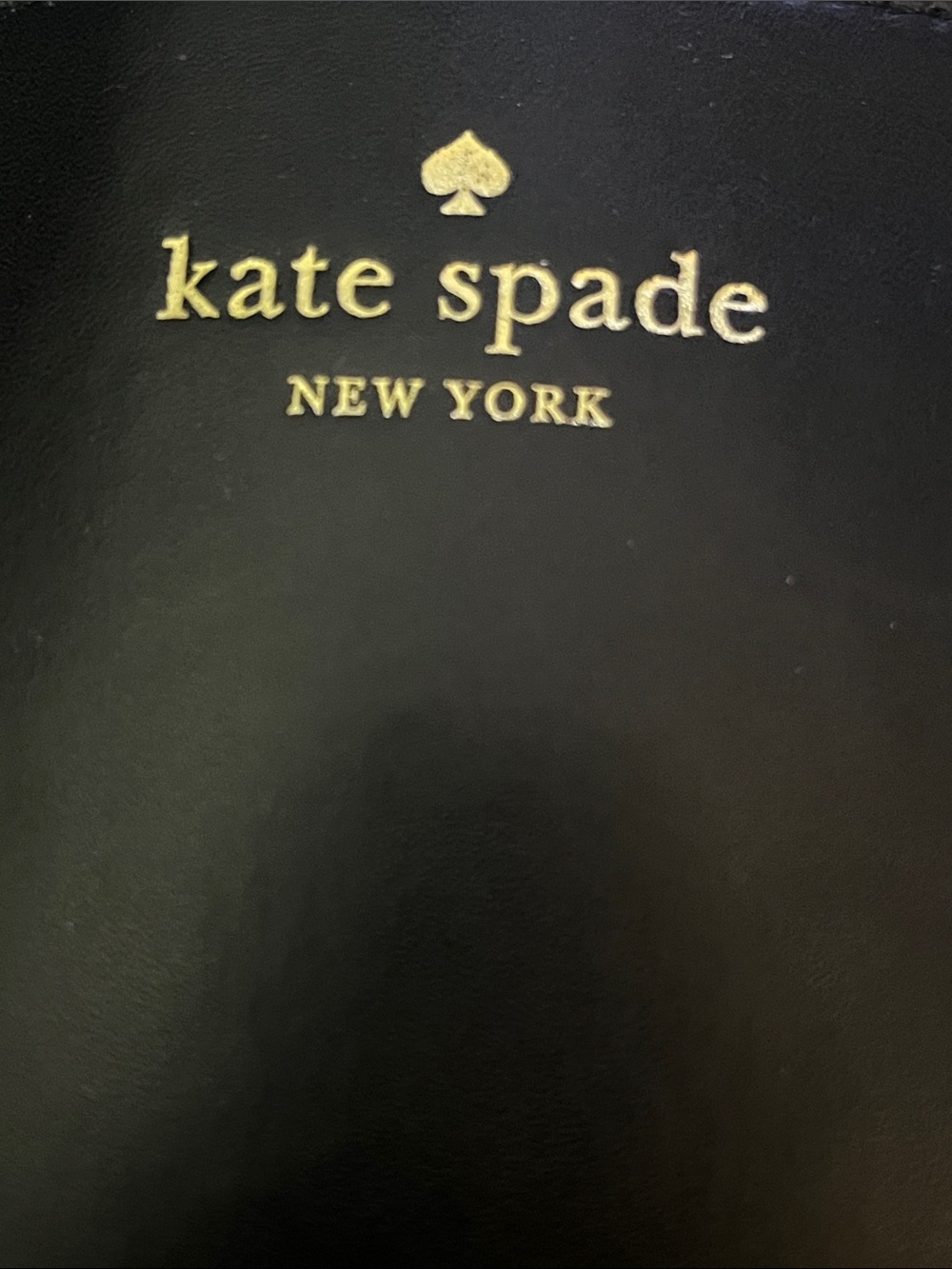 ♠️ NWT ** Kate Spade Black Eli Wristlet – Sleek Black Leather Essential ✨7.75”L